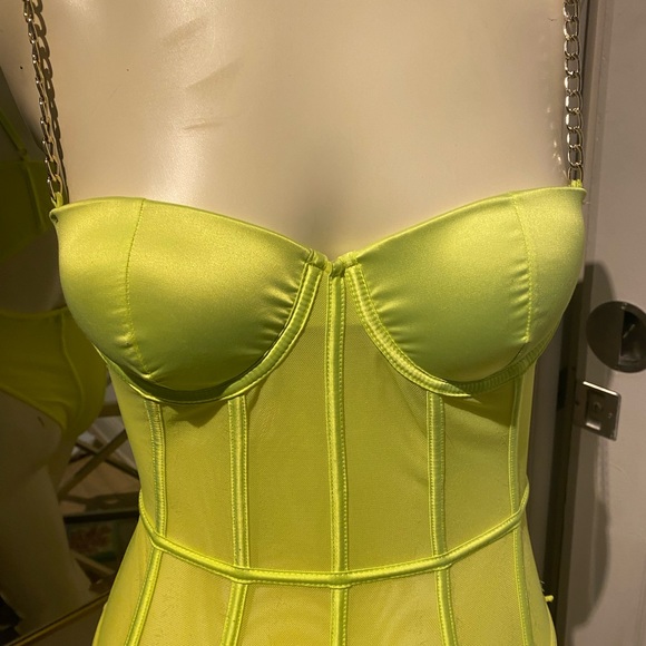 Tic Toc Lined Underwire Mesh Neon Yellow  Bra Snap Back Bodysuit Size Small. - Picture 5 of 11